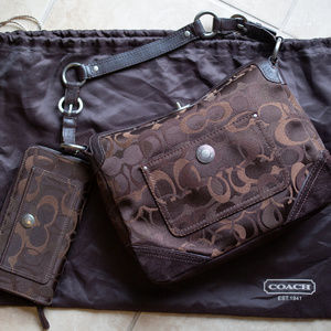 Coach Optic Chelsea Hobo Brown Hobo & Wallet